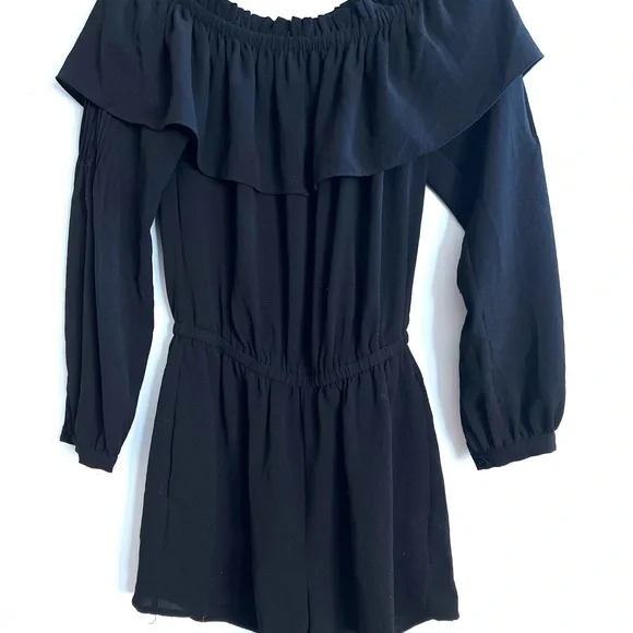 MICHAEL Michael Kors Black Romper Size XS Ruffles Off Shoulder EUC - Picture 2 of 8